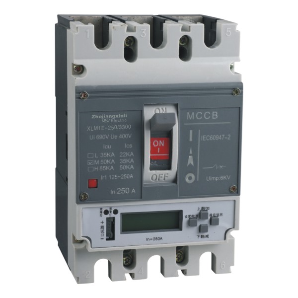 XLM1-100E(Micrologic 5.2 A)